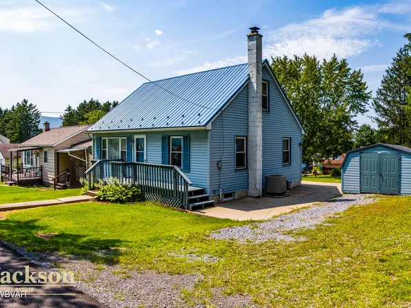 81 Weaver St, Linden, PA 17744