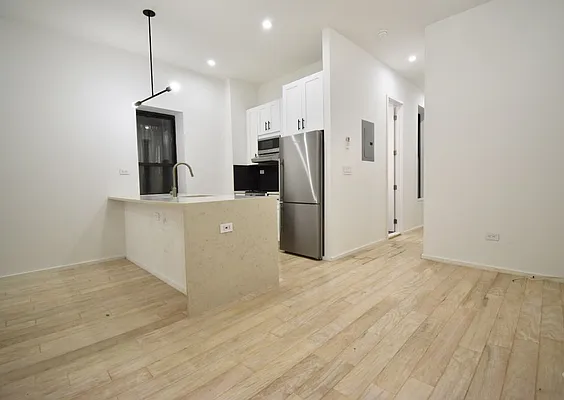 Rented by Skyward | media 23