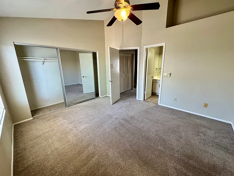 1601 N Saba St #253 — Photo 16