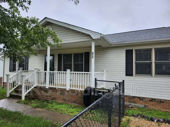 82 Summerfield Dr, Fishersville, VA 22939