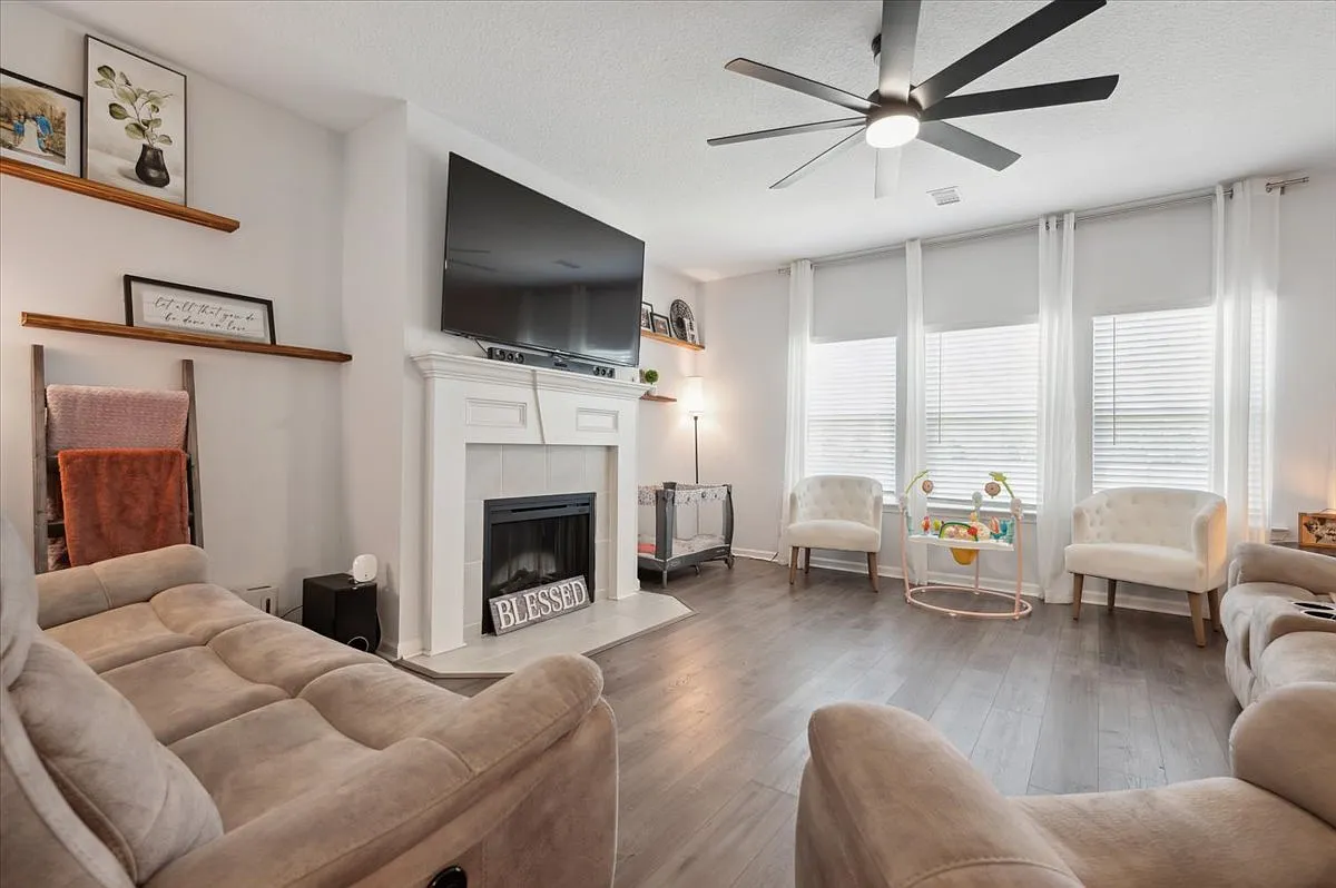 Building Photo - 58 Summerhill Dr