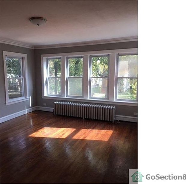 1st image of 1018 Darrow Ave #1