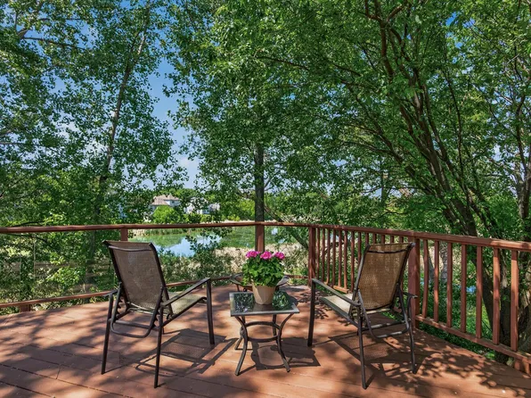 7148 Maryland Cir, Savage, MN 55378