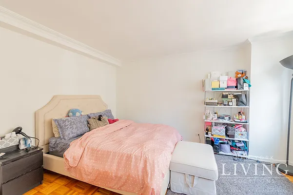 Rented by NY Living Solutions | media 3