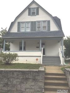 37 Leonard Ave, Freeport, NY, 11520