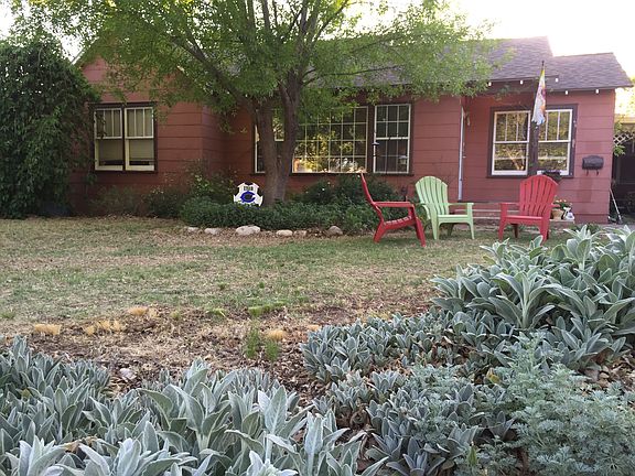 3rd image of 913 N Alameda St