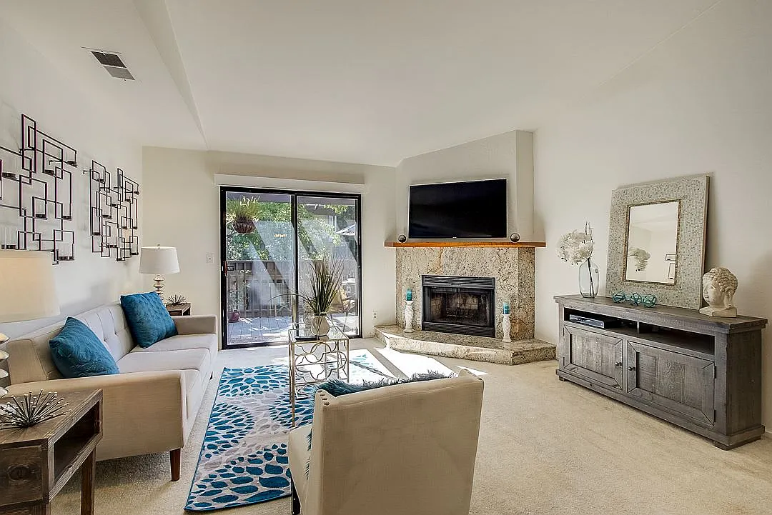 1397 Hull Ln #6 photo 1