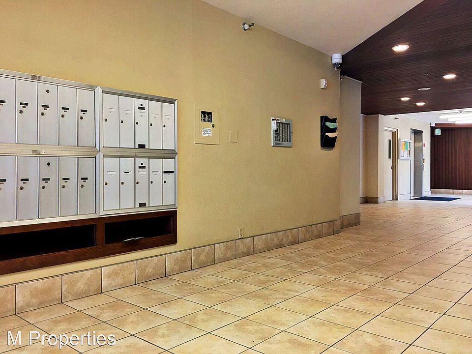 1st image of 360 Guerrero St APT 416