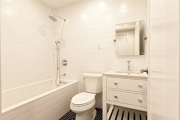 Rented by MNS | media 53