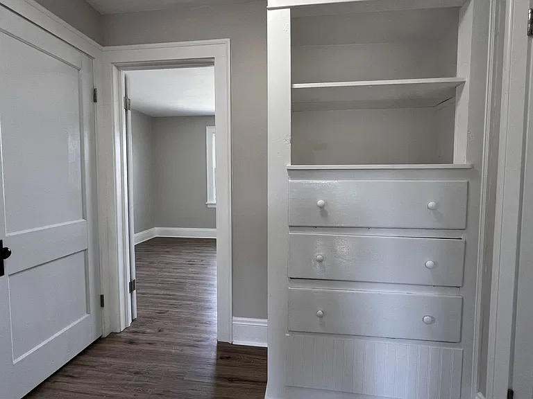 10610 Langton Ave — Photo 13