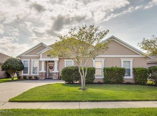 12497 Tropic Dr E, Jacksonville, FL 32225