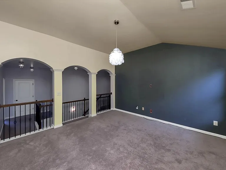 6059 Cove Park Dr — Photo 26