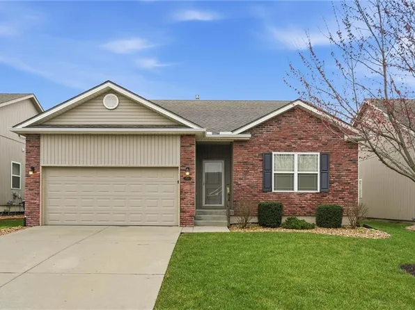 717 NW 109th Ter, Kansas City, MO 64155