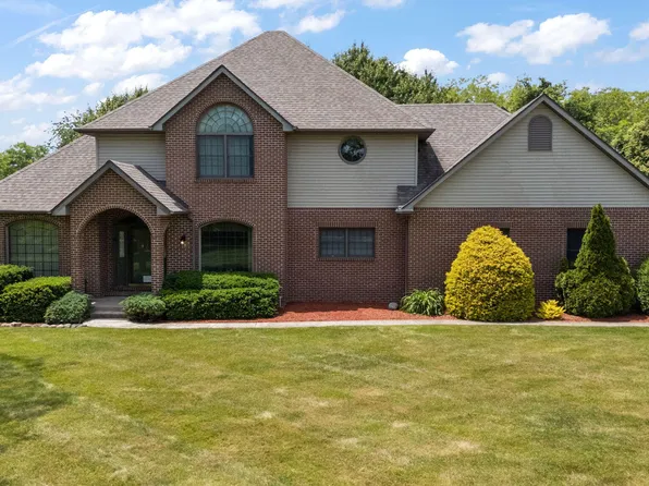 84 N 500 W, Valparaiso, IN 46385