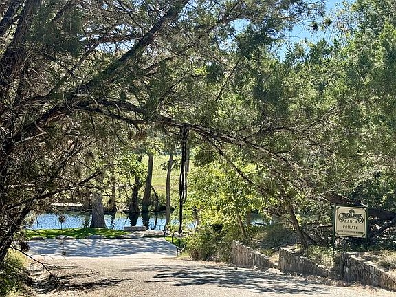 5th image of 350 Ranch Rim Dr W