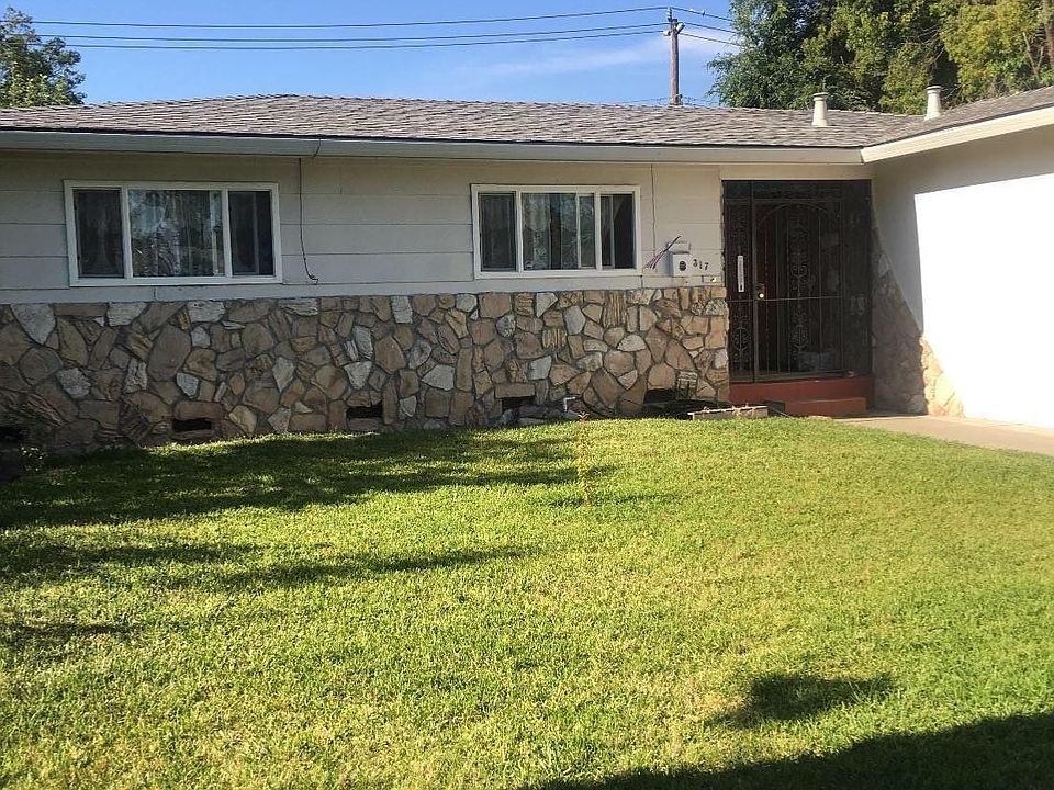2nd image of 317 Cordova Ln