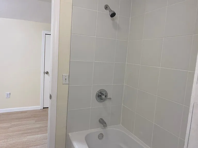 96 Hill St #3 — Photo 13