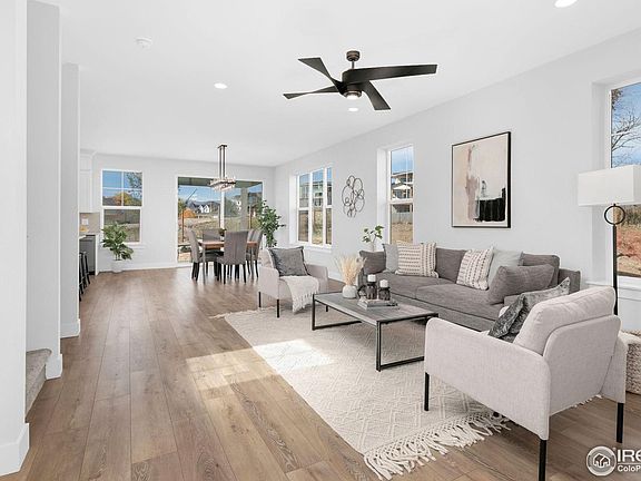 4th image of 967 Arapahoe Cir