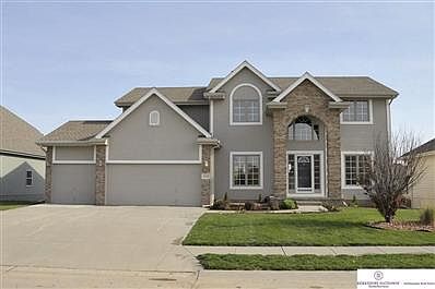 jones0326　47969980 Jones DSCNT Bag Black 32L | The BackCountry in Truckee, CA - The