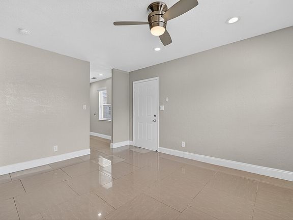 5th image of 2858 Freemont Ter S #2
