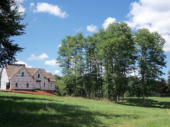 3rd image of 5738 Meade Palmer Ln