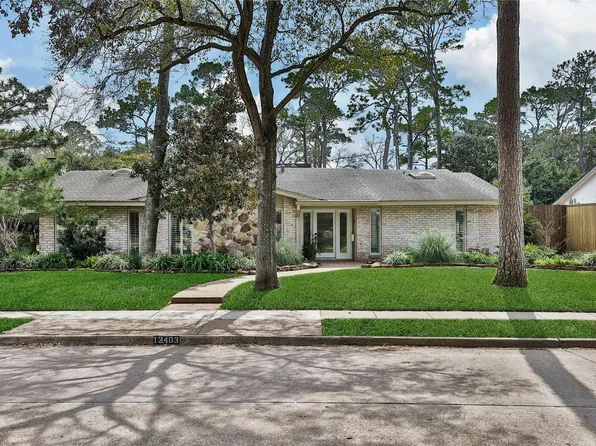 12403 Broken Bough Dr, Houston, TX 77024