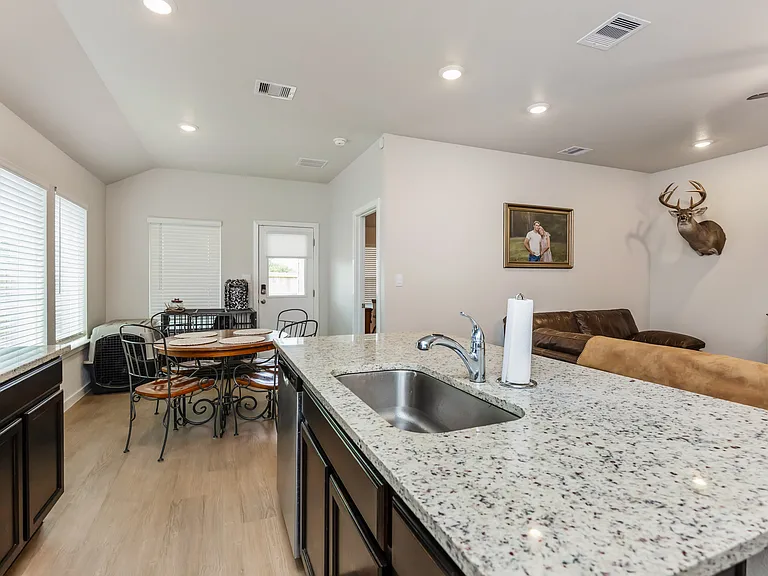 1905 Osbert Nelly Dr — Photo 11