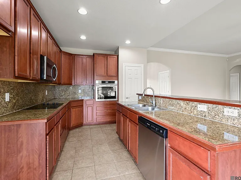 41206 Colonial Dr — Photo 12
