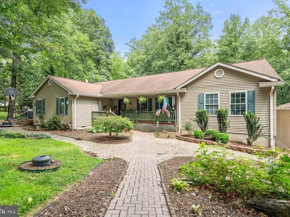 590 Vaught Dr, Front Royal, VA 22630