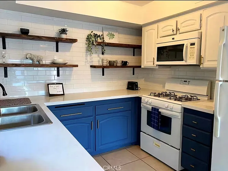 9306 Mesa Verde Dr — Photo 4