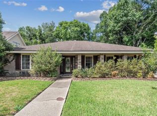 61 Park Timbers Dr, New Orleans, LA 70131