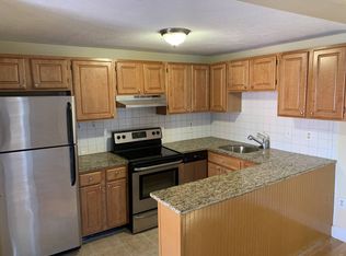 224 Cambridge St #9, Boston, MA 02114