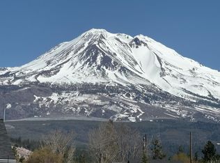 1454 Morris St, Weed, CA 96094