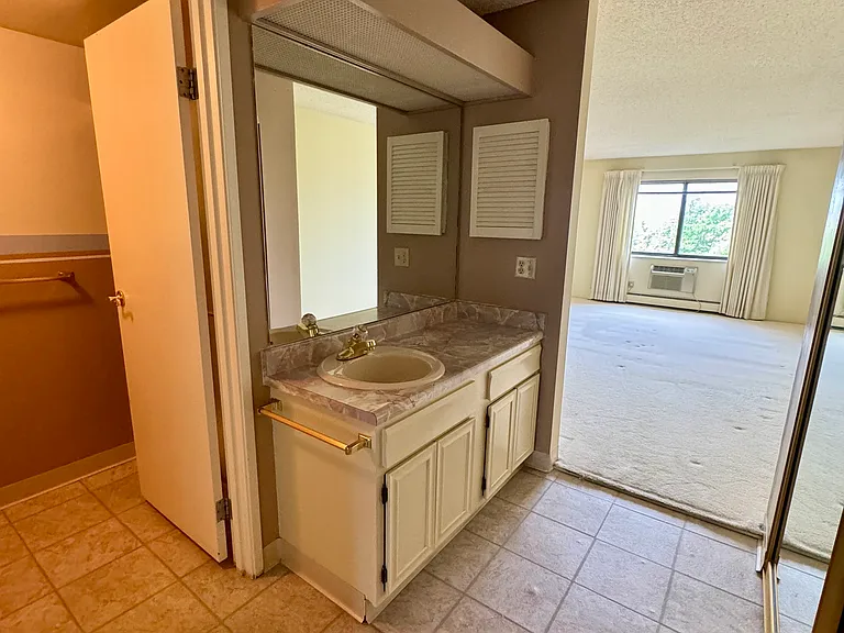 13691 E Marina Dr #610 — Photo 8