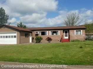 247 Raintree Ave, Sutherlin, OR 97479