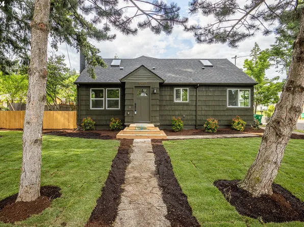 12657 SE Bush St, Portland, OR 97236