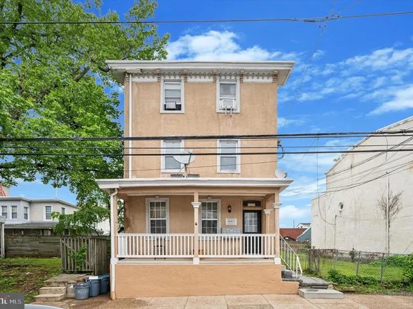 4381 Pechin St, Philadelphia, PA 19128