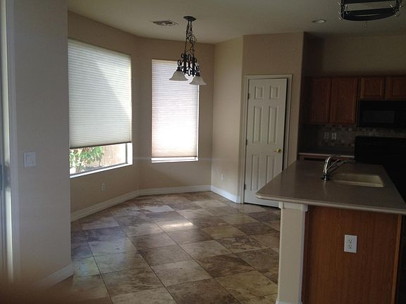 4th image of 769 W Carob Way