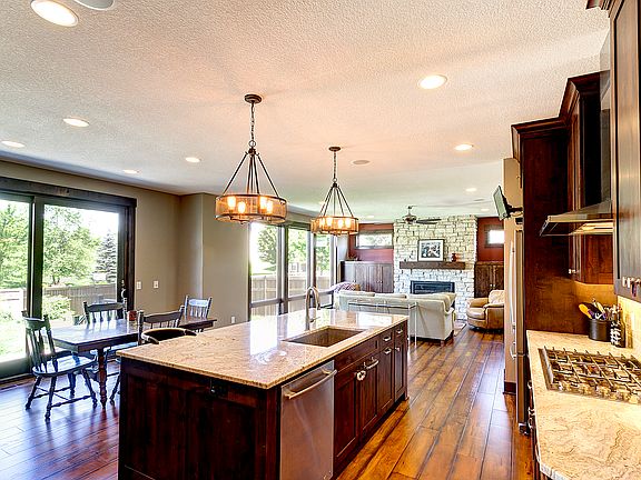 3rd image of 1625 Cannon Valley Dr
