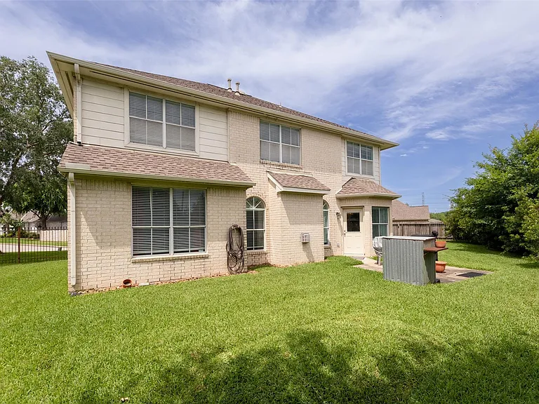 44 Parkway Pl — Photo 41