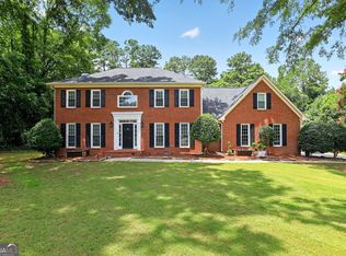 140 Creekview Trl, Fayetteville, GA 30214