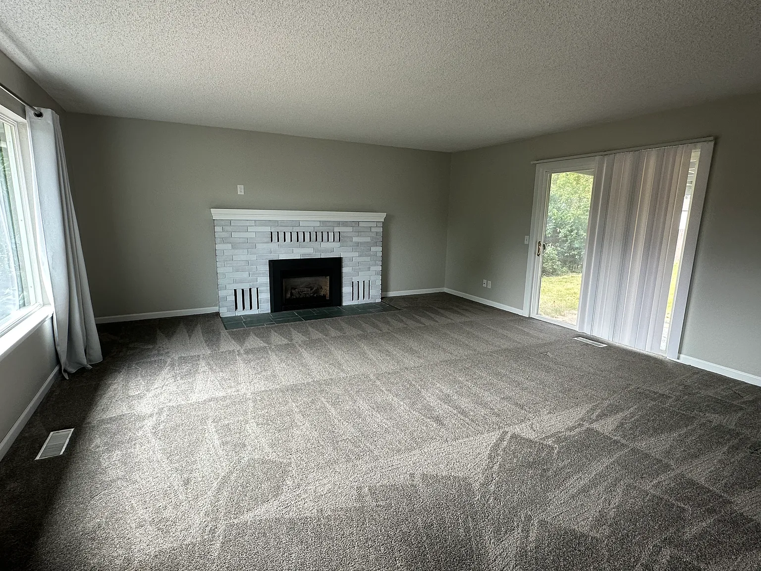 428 Meade Avenue — Photo 2