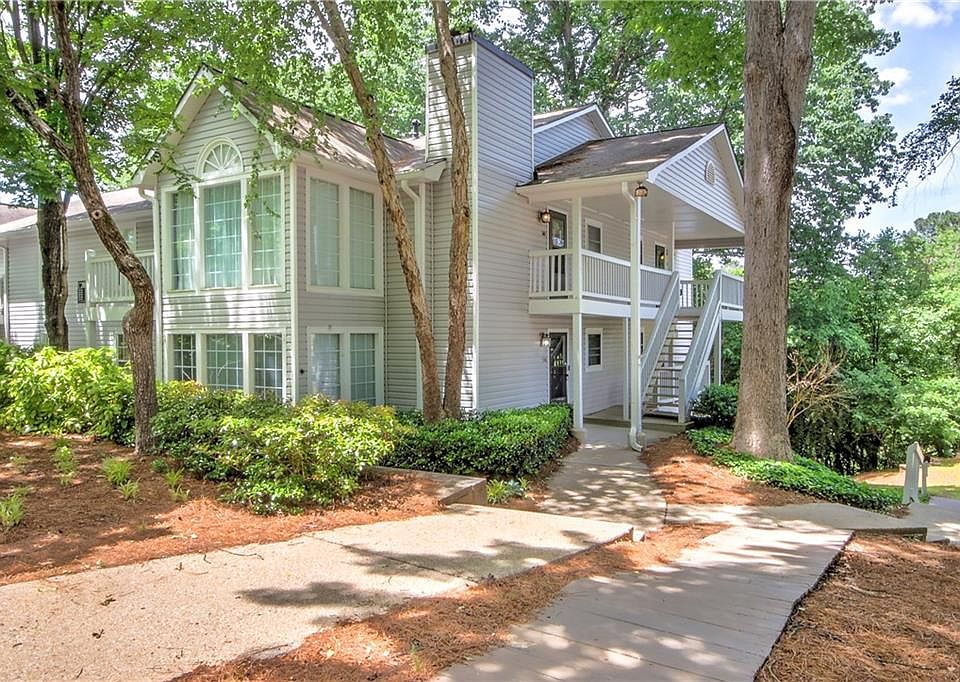 1st image of 509 Countryside Pl SE