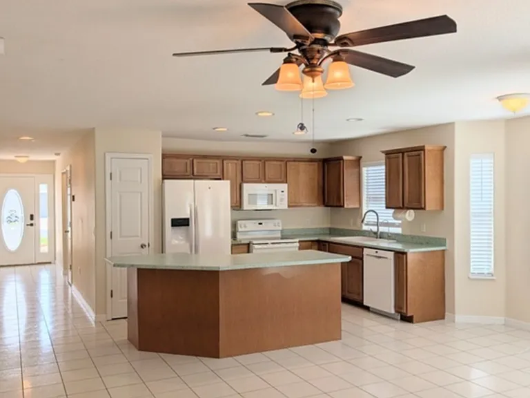 26 Rosepetal Ln #A — Photo 6