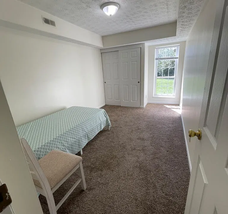 2683 Neil Ave