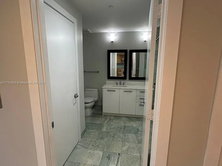 1050 Brickell Ave #6 — Photo 11