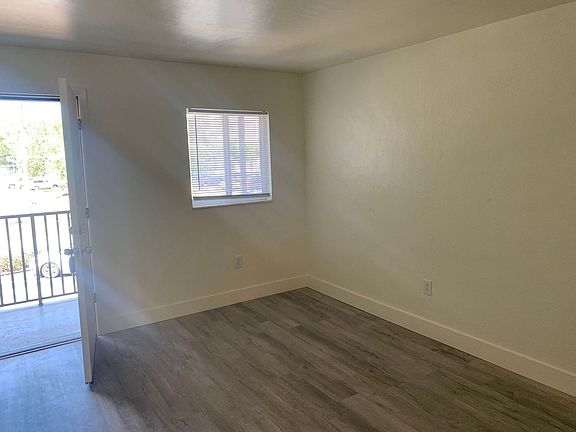 3rd image of 2135 Virginia Ave APT 14