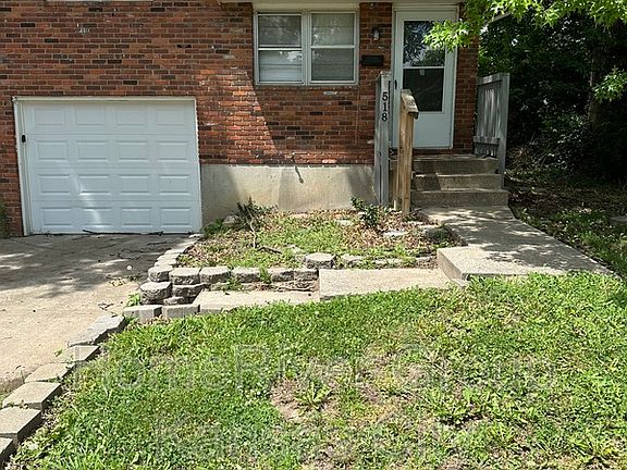 2nd image of 518 E Short Ave