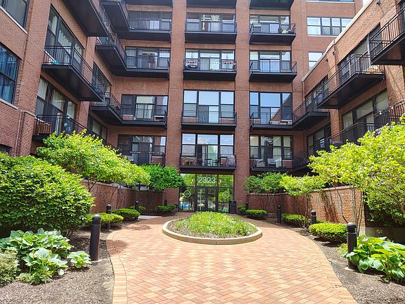 2nd image of 2323 W Pershing Rd APT 336