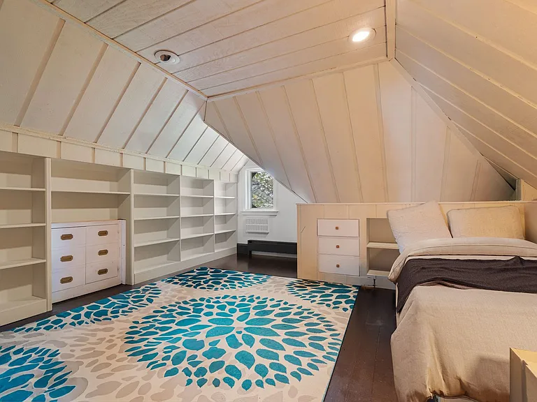 5735 Walnut St — Photo 19